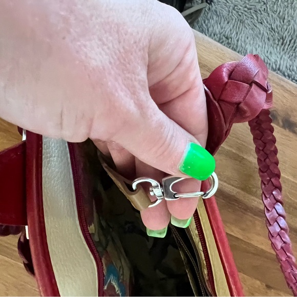 Brighton Straw Bucket Purse - Picture 9 of 14